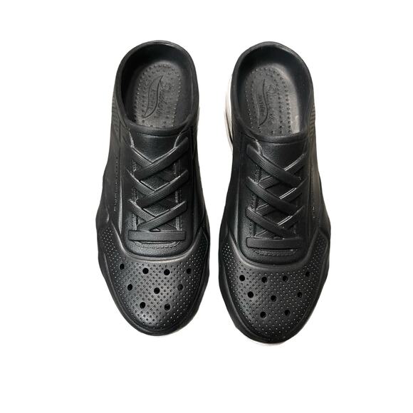 Skechers Arch Fit Rubber Slip On Sneaker Clogs Women's Size 6 - Picture 1 of 5